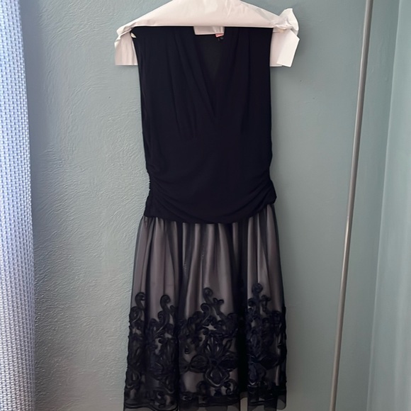 Dresses & Skirts - Navy blue cocktail dress